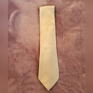 NWOT Calvin Klein Silk Silver Gray Tie